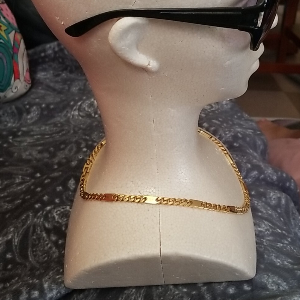Necklace - Picture 2 of 5